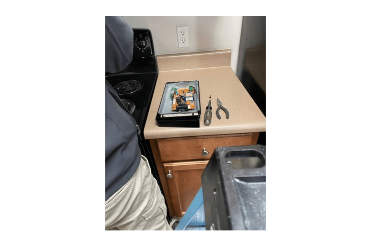 Handy Trades